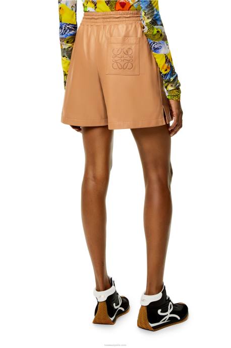 Loewe mujer shorts de napa de cordero LP641123 caramelo