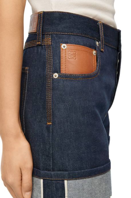 Loewe mujer shorts vaqueros con vuelta LP641165 mezclilla cruda