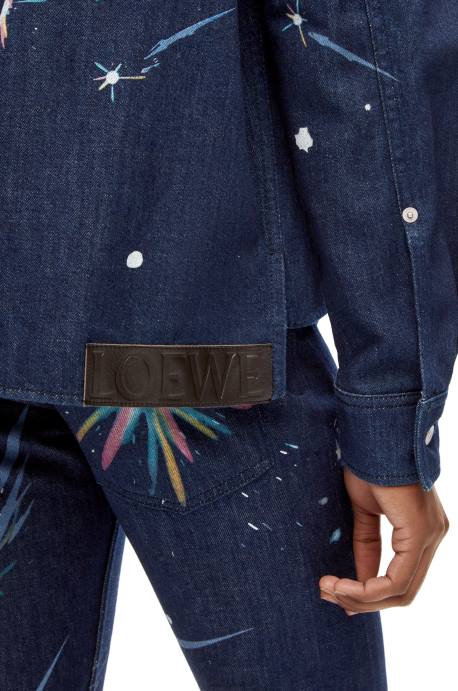 Loewe mujer sobrecamisa cielo mágico en denim LP64945 Azul marino