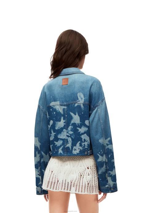 Loewe mujer chamarra corta de pescado en denim LP641169 azul claro/blanco