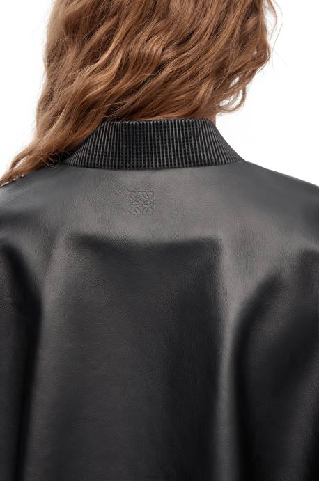 Loewe mujer chaqueta con botones en napa LP641120 negro