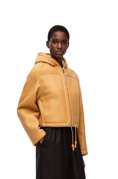 Loewe mujer chaqueta con capucha de borrego LP641124 Oro blanco
