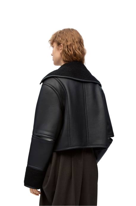 Loewe mujer chaqueta deconstruida de borrego LP641131 negro