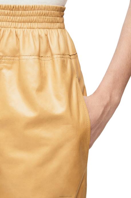 Loewe mujer pantalones elásticos en napa efecto papel LP641115 arena/mantequilla