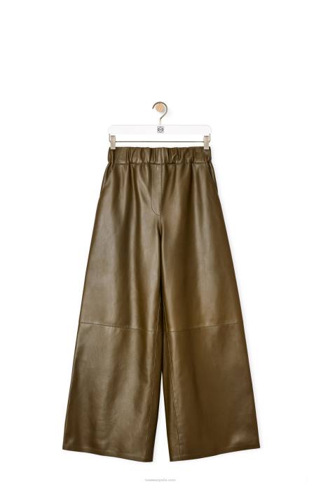 Loewe mujer pantalones tobilleros de napa de cordero LP641152 verde caqui