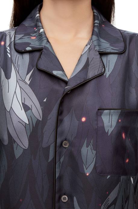 Loewe mujer blusa de pijama de seda con plumas LP64944 Azul marino