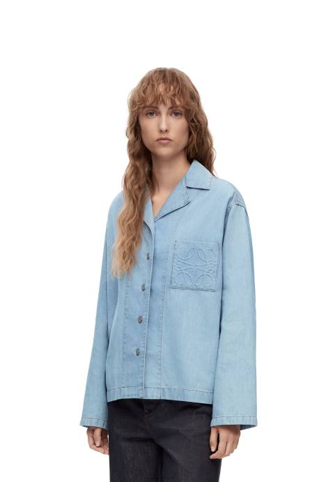 Loewe mujer blusa de pijama en denim LP64909 mezclilla ligera