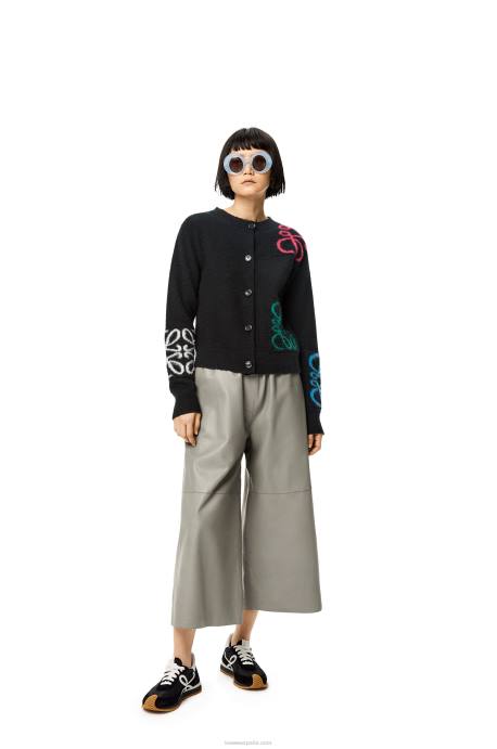 Loewe mujer Cárdigan de lana con anagrama en intarsia LP641004 negro/multicolor