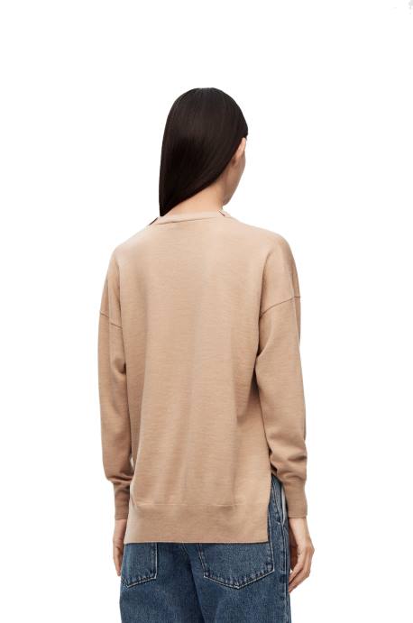 Loewe mujer Cárdigan de lana con bolsillo con anagrama LP64992 camello