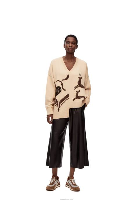 Loewe mujer suéter asimétrico de ciervo en lana LP64996 beige
