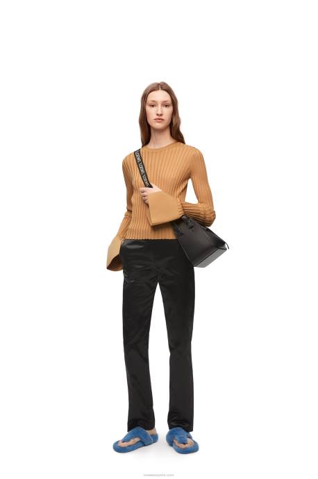 Loewe mujer top de manga larga en viscosa LP64847 beige