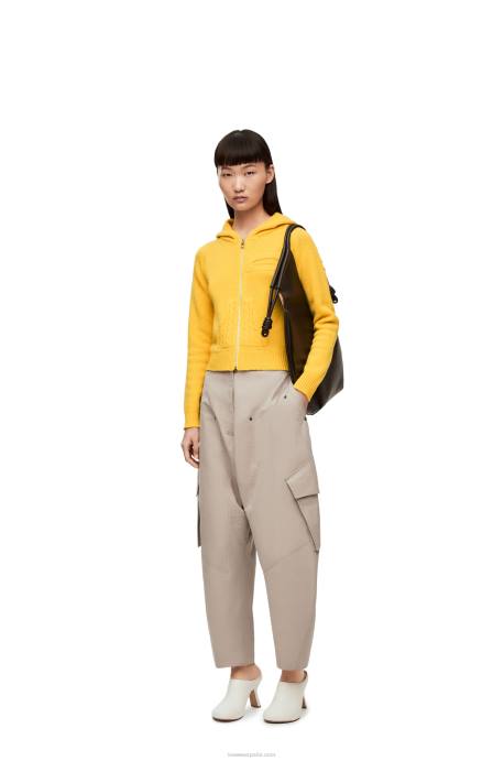 Loewe mujer sudadera con capucha y cremallera en punto de lana LP64804 de color amarillo pálido