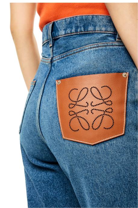 Loewe mujer Vaqueros tapered con bolsillo con anagrama en denim lavado a la piedra LP641200 mezclilla azul