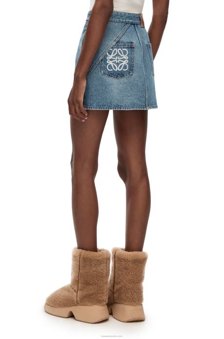 Loewe mujer minifalda con anagrama en denim LP641186 mezclilla azul medio