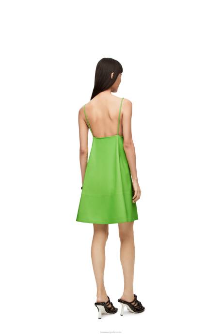 Loewe mujer vestido de tirantes en napa anthurium LP641067 verde flúor