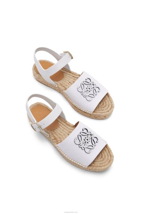 Loewe mujer alpargata anagrama de lona y piel de becerro LP64695 blanco