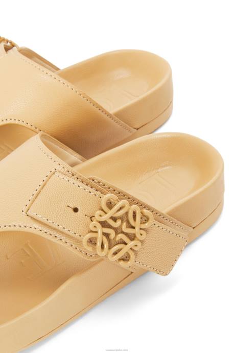 Loewe mujer sandalia easy toe post de piel de cabra LP64683 corrector medio