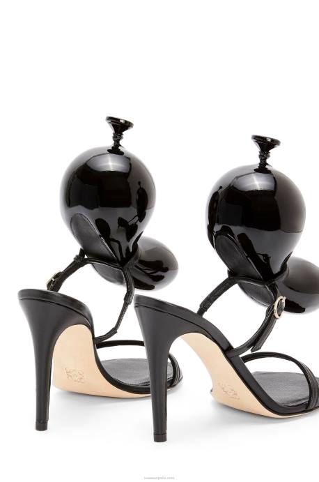 Loewe mujer sandalia globo en piel de cordero LP64707 negro
