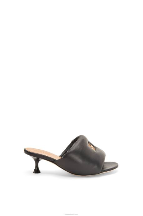 Loewe mujer Mules acolchados con anagrama de piel de cordero LP64755 negro