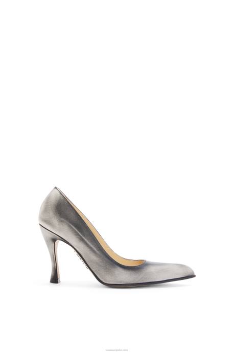Loewe mujer Zapato de salón Comic Classic de piel de becerro LP64749 anturio blanco/negro