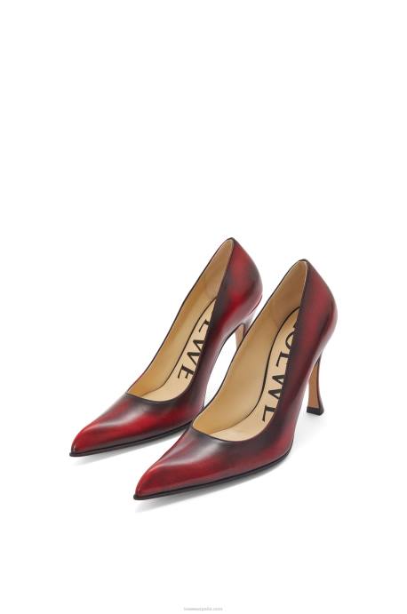Loewe mujer Zapato de salón Comic Classic de piel de becerro LP64750 anturio rojo/negro