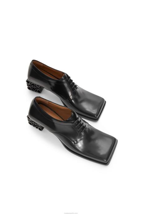 Loewe mujer Zapatos brogue con anagrama en piel de becerro LP64768 negro