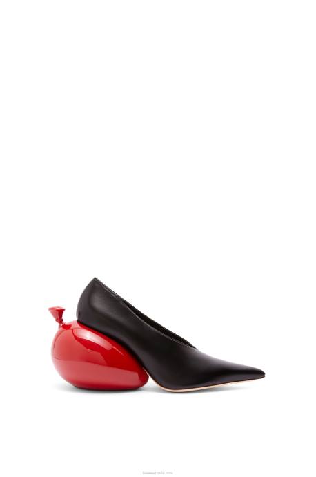 Loewe mujer bomba de globo en piel de becerro LP64762 negro/rojo