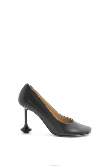 Loewe mujer bomba de juguete en piel de cabra LP64731 negro