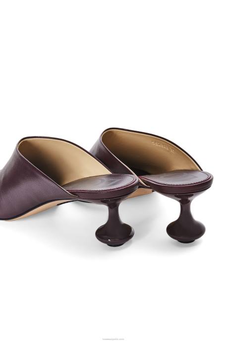Loewe mujer mule de juguete en piel de cabra LP64738 borgoña