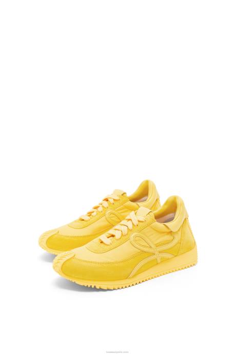 Loewe mujer runner flow de ante y nailon LP64652 amarillo