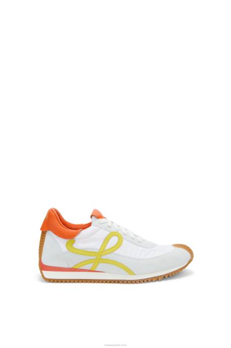 Loewe mujer runner flow de piel de becerro y nailon LP64639 blanco amarillo