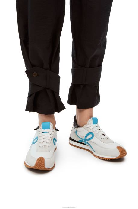Loewe mujer runner flow de piel de becerro y nailon LP64640 blanco azul