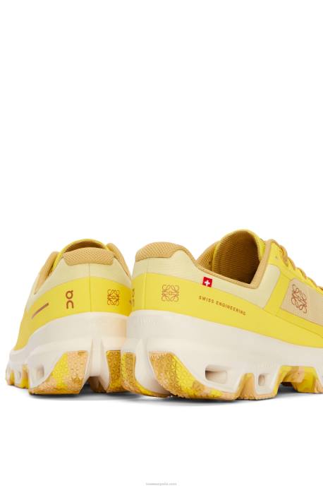 Loewe mujer zapatilla de running cloudventure de nailon LP64634 de color amarillo pálido