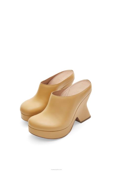Loewe mujer zueco cuña terra de piel de becerro LP64745 corrector medio